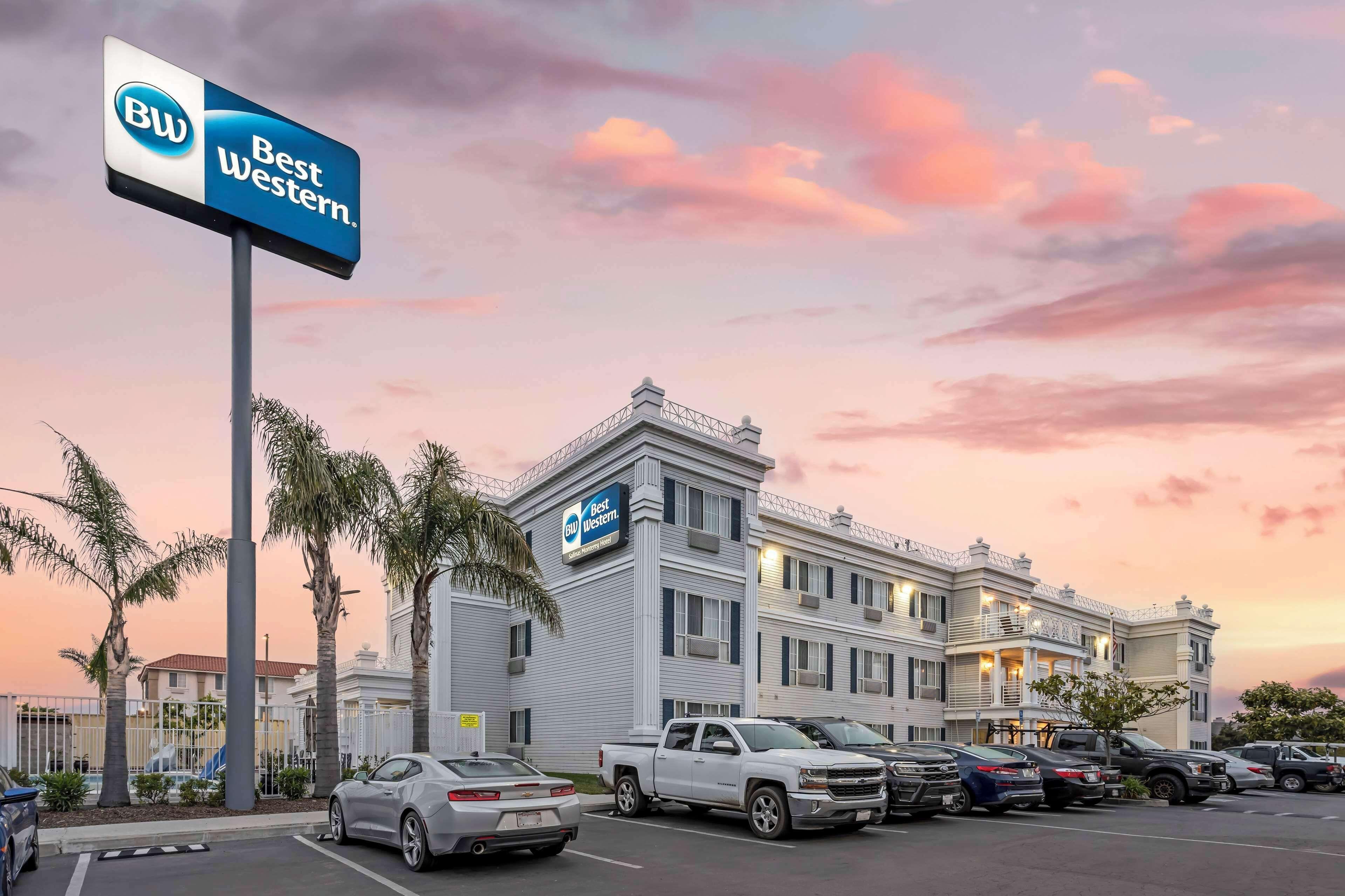 4 Golf Hotels Near Central Park Salinas Worth Booking