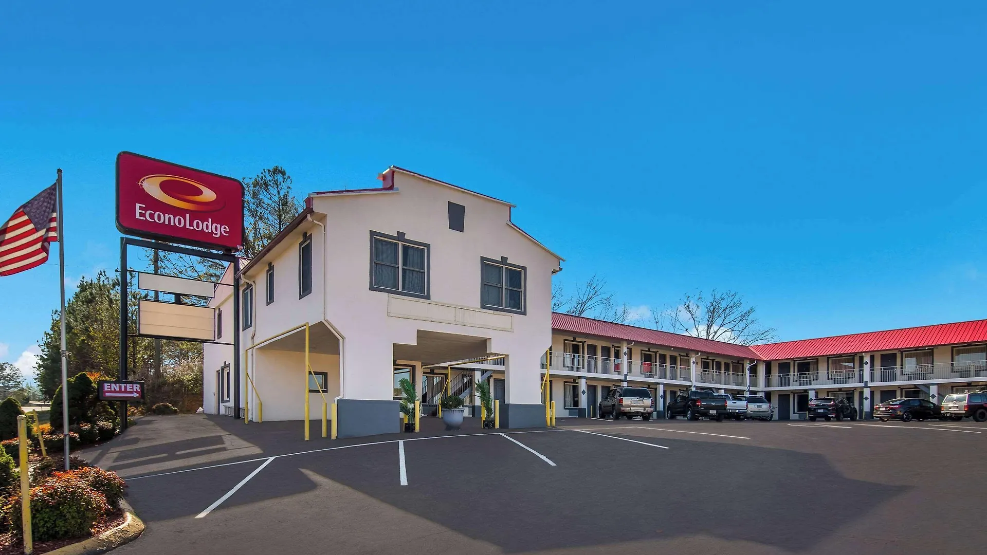 13 Smart Econo Lodge Hotels in the Appalachian Mountains Worth Booking